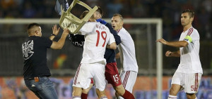 Serbian fan attacks Balaj with a chair in the field
